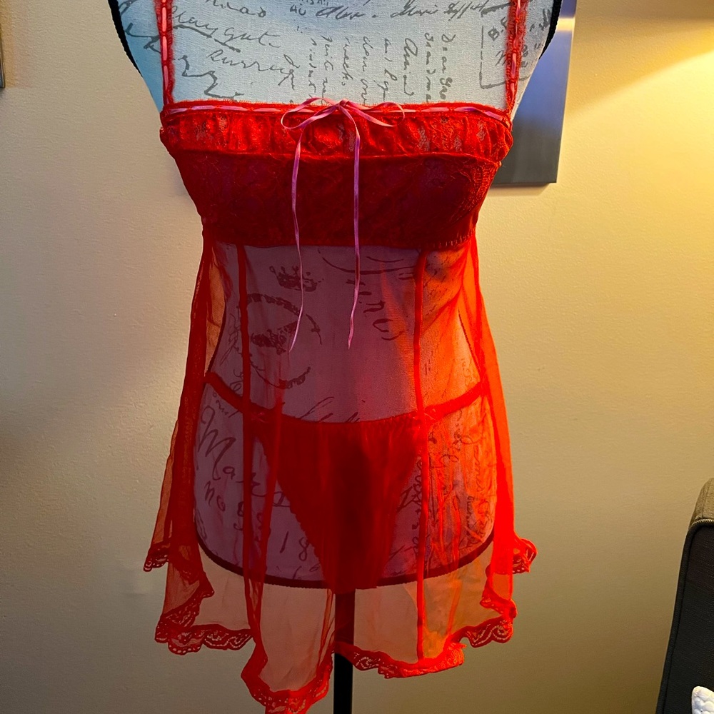 NWOT - 2 piece Victoria’s Secret Set. New without tags.